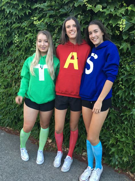 Alvin and the chipmunks costume | Cute group halloween costumes, Trio ...