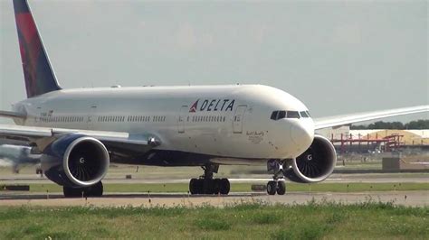 Spectacular Delta 777-200LR Takeoff Minneapolis Int'l Airport HD - YouTube