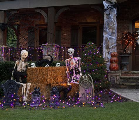 Halloween Lights - Yard Envy