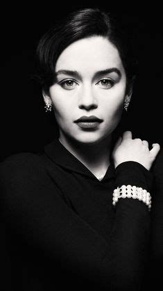 EMILIA CLARKE PORTRAIT on Pinterest