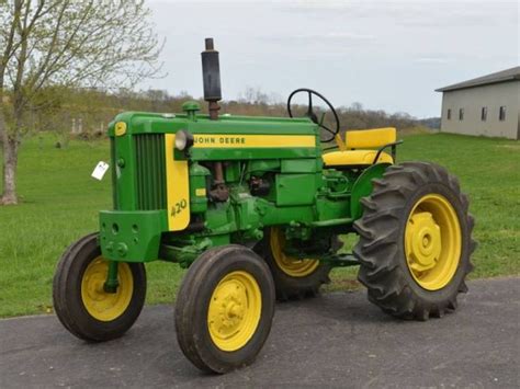 John Deere 420 | John Deere Tractors | Pinterest