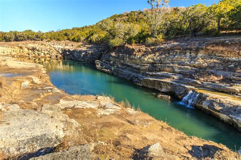 Guide to Canyon Lake, Texas Fishing & Exploring - iStorage