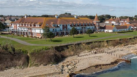 WARNER HOTELS BEMBRIDGE COAST - Updated 2024 Prices & Hotel Reviews ...