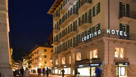 Hotel Cortina - Cortina d'Ampezzo, Dolomites, Italy – CELLOPHANELAND*