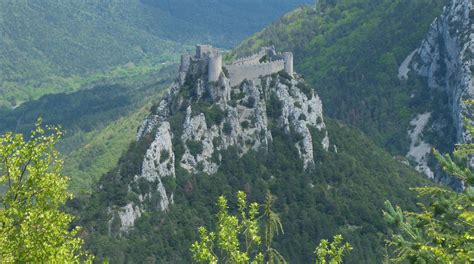 Cathar Castles – Chateau View, Quillan