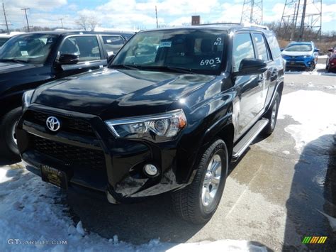 2017 Midnight Black Metallic Toyota 4Runner SR5 Premium 4x4 #119339013 ...