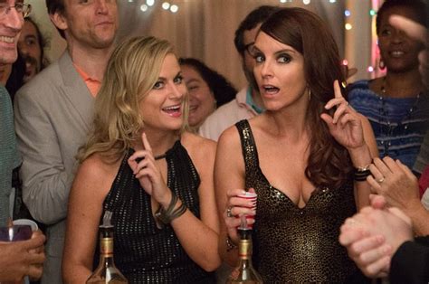 The Trailer For Amy Poehler And Tina Fey's New Movie Is Everything You ...