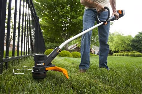 Best Cordless Weed Eater - String Trimmers (Reviews for 2022)