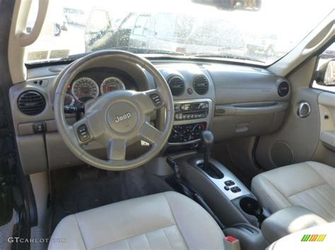 2006 Jeep Liberty Renegade 4x4 Interior Color Photos | GTCarLot.com