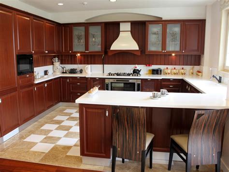 U-Shaped Kitchens | HGTV