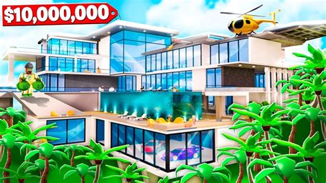 From Penthouse to Tropical Paradise:🌴Building in Roblox Mega Mansion ...