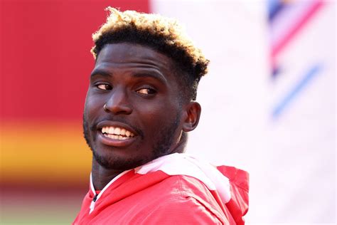 Chiefs WR Tyreek Hill: mentoring young players is his purpose in life ...