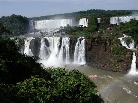 Free Iguazu falls Stock Photo - FreeImages.com