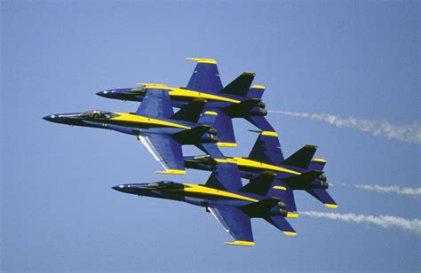 Formation flying | Definition, History, Techniques, Terms, & Facts ...