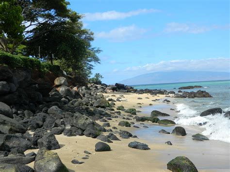 Kahana Beach | Favorite places in the US- Maui | Pinterest