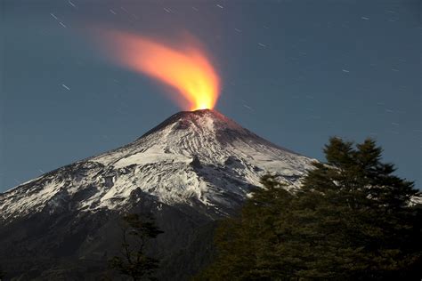 Volcano Shapes - How Volcanoes Work | HowStuffWorks