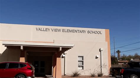 Valley View Elementary School students, staff host campus clean-up