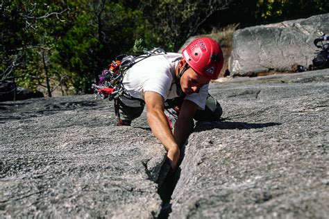 Squamish Rock Climbing Trad lead course | Squamish