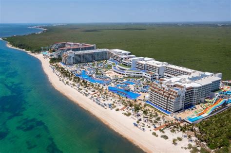 NEW: Royalton Splash Riviera Cancun - Luxuriate Life Magazine