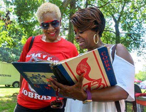 Carver High School alumni celebrate with picnic in the park - Memphis ...