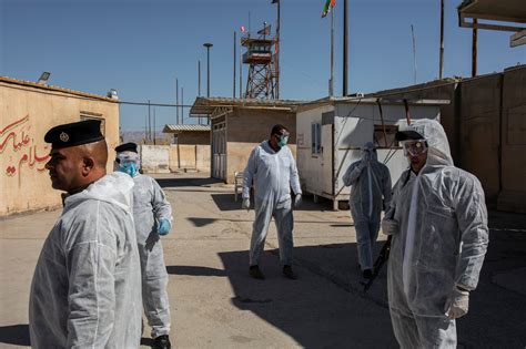 At the Iranian Border, Iraqis Try to Keep a Virus From Entering - The ...