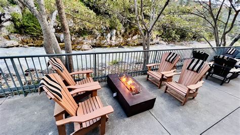 Gallery of Yosemite View Lodge | YosemiteResorts.com