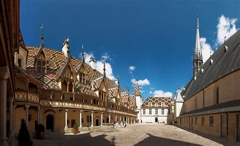 Hospices de Beaune: le monument préféré des Français? - DijonBeaune.fr