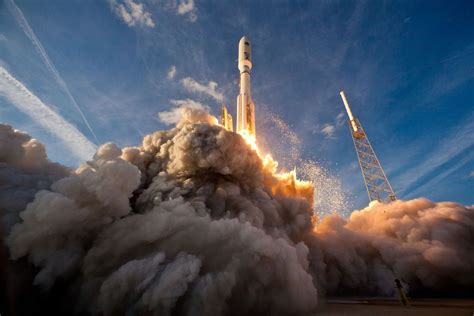 Best Rocket Launch Photos of 2012 | Space