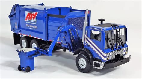 8 Photos Toy Garbage Truck Side Loader And Description - Alqu Blog