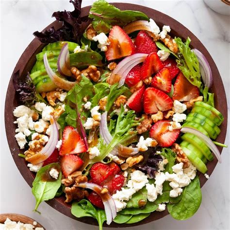 Strawberry Goat Cheese Salad - Healthful Blondie