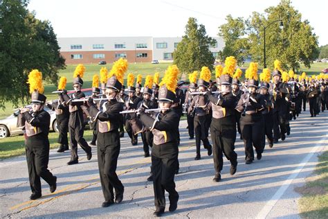 Sand Springs Homecoming Parade — Sandite Pride News