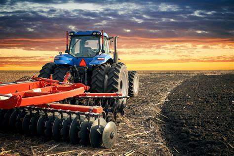 5 Modern Farm Machines and their Uses | Gonzales Equipment Sales Inc.