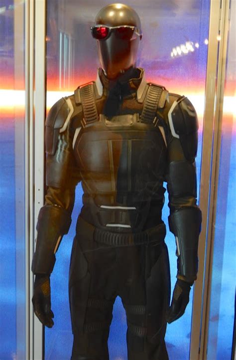 Hollywood Movie Costumes and Props: X-Men: Apocalypse Cyclops movie ...