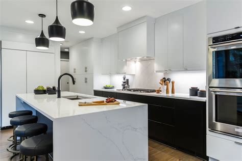 Waterfall Edge Quartz Countertops: The Growing Trend in 2019 - HanStone ...