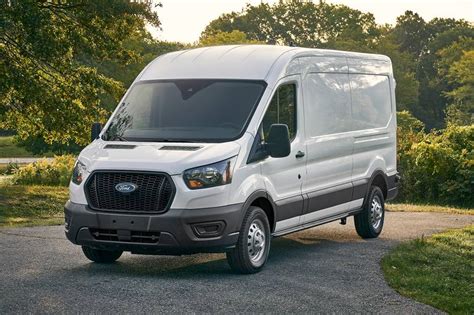 2023 Ford Transit Cargo Van Pictures - 46 Photos | Edmunds