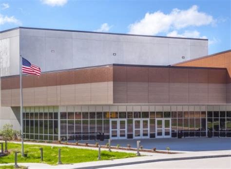 Murphysboro HS | Precast Exterior for Schools | AltusGroup