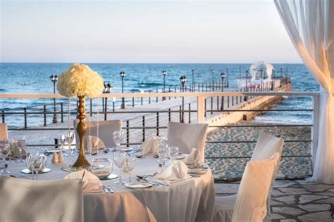 The perfect beach wedding venue in Cyprus | Guides for Brides