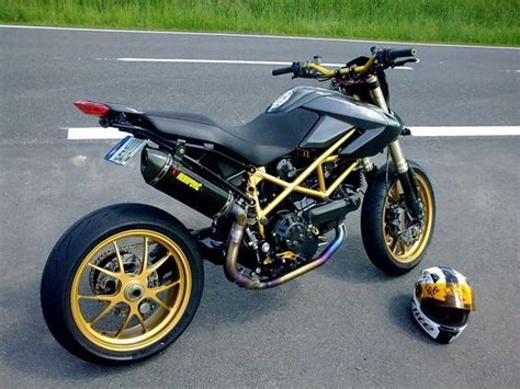 Ducati Hypermotard Custom | Ducati hypermotard, Ducati, Moto bike