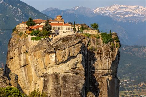 6 Awe-inspiring Monasteries in Meteora – Touropia Travel