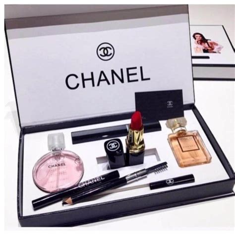 Chanel 5 in 1 Limited Edition Gift set- Chance Chanel 15ml Perfume ...