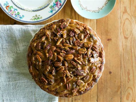 Apple-Pecan Bourbon-Caramel Pie Recipe