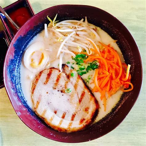 Tanoshii Ramen + Bar - Restaurant | 2724 Commerce St, Dallas, TX 75226, USA