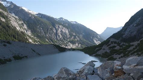 From Wikiwand: Tarn (lake) | Cascade national park, North cascades ...