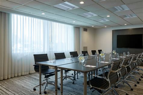 Lebanon Executive Boardroom at Marriott Cincinnati Northeast - Hotel in ...