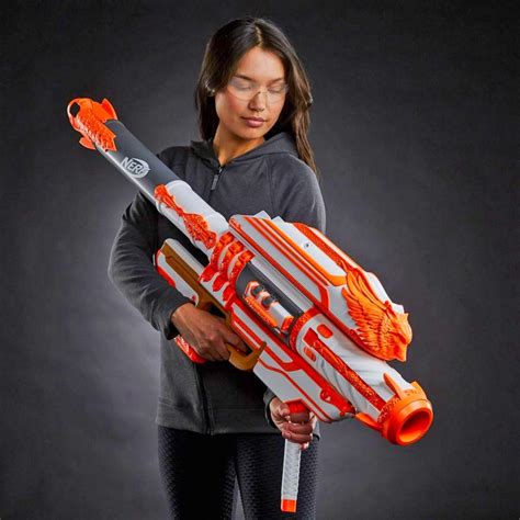 This Giant Nerf Rocket Launcher Is a Replica Of The Destiny Gjallarhorn ...