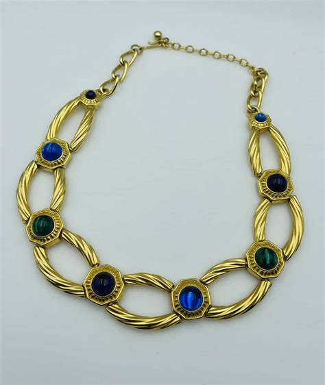 17 Most Valuable Vintage Trifari Jewelry Worth Money