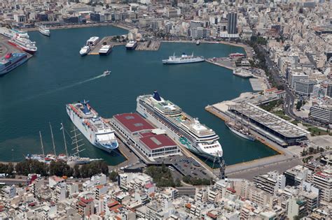 Piraeus cruise terminal | Travelling Greece