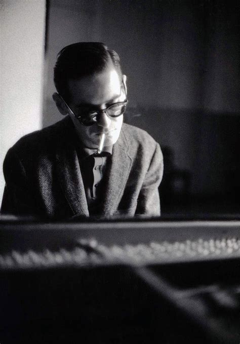 Bill Evans, glasses, piano, music, jazz, HD phone wallpaper | Peakpx