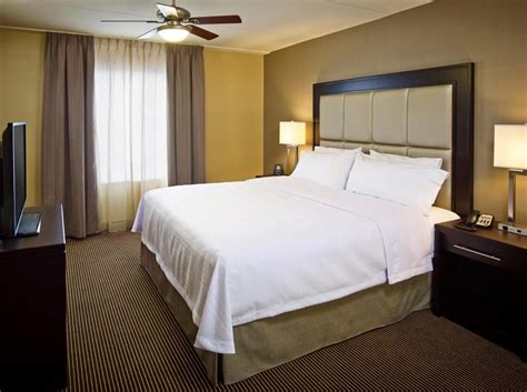 Homewood Suites by Hilton Hamilton Ontario in Hamilton (ON) - Room ...