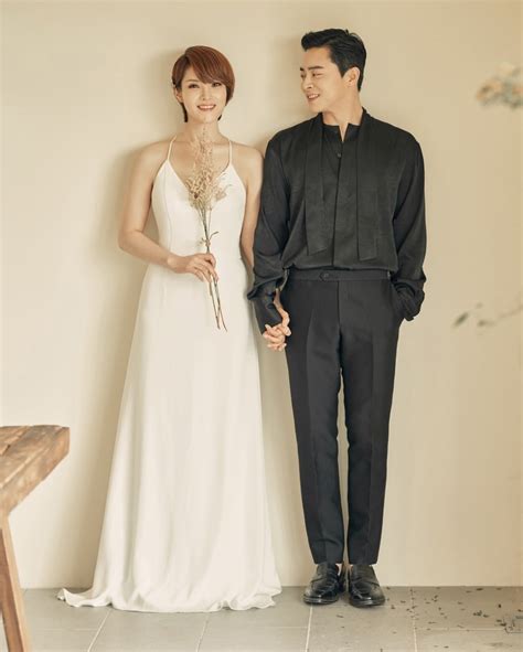 Gummy And Jo Jung Suk Revealed To Be Already Married